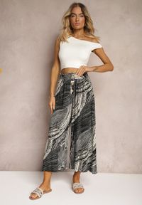 Renee - Czarno-Białe Szerokie Spodnie 7/8 High Waist z Wiskozy Wykończone Gumką w Pasie Risallni. Stan: podwyższony. Kolor: czarny. Materiał: wiskoza. Sezon: lato