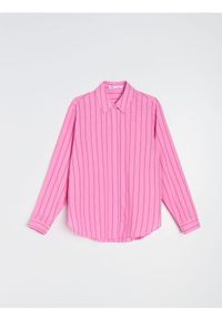 Sinsay - Koszula w paski z domieszką lnu i wiskozy - różowy. Kolor: różowy. Materiał: wiskoza, len. Wzór: paski #1