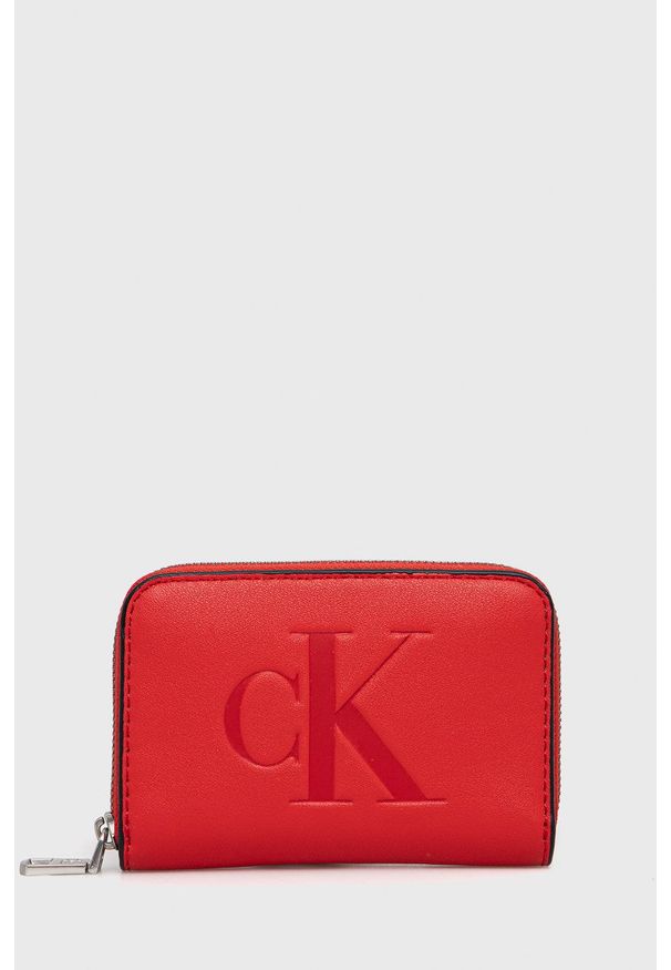 Calvin Klein Jeans portfel damski kolor czerwony. Kolor: czerwony