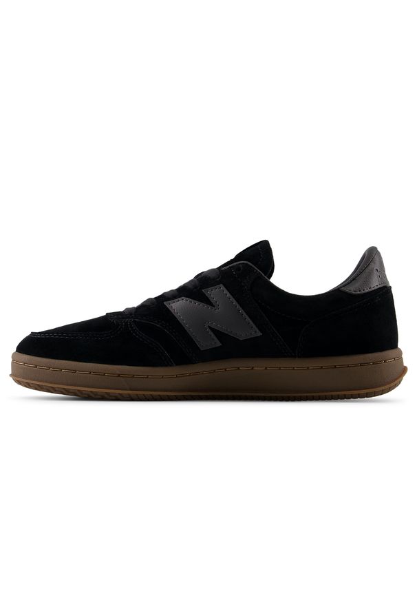 Buty unisex New Balance CT500TRC – czarne. Kolor: czarny. Materiał: materiał, syntetyk, guma, nubuk. Szerokość cholewki: normalna. Sport: tenis
