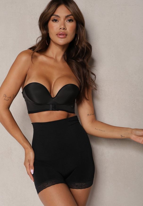 Renee - Czarny Biustonosz Miseczka D Push Up Zapinany z Przodu z Dodatkowym Ramiączkiem przez Szyję Monaria. Kolor: czarny. Materiał: jeans. Rodzaj stanika: push-up