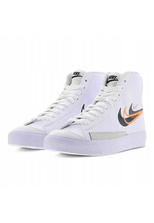 Buty do chodzenia damskie Nike Blazer Mid. Zapięcie: sznurówki. Kolor: biały. Materiał: materiał. Szerokość cholewki: normalna. Sport: turystyka piesza