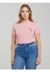 Big-Star - Koszulka damska z haftem na piersi różowa Imeralda 601. Okazja: na co dzień. Kolor: różowy. Materiał: bawełna, jeans, dzianina. Wzór: haft. Styl: klasyczny, casual #5