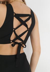 Born2be - Czarna Trapezowa Sukienka Maxi z Wycięciami Amandika. Kolor: czarny. Typ sukienki: trapezowe. Długość: maxi #5