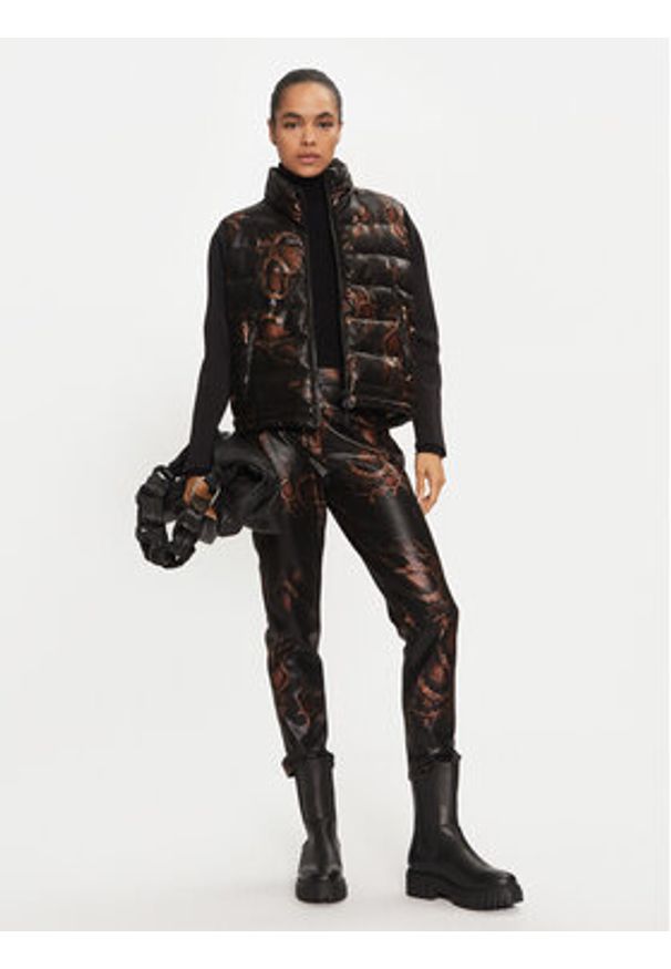 LOLA CASADEMUNT Kurtka przejściowa LF2401006 Czarny Regular Fit. Kolor: czarny. Materiał: bawełna, syntetyk