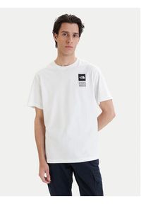 The North Face T-Shirt Icon Celebration NF0A8GAS Biały Regular Fit. Kolor: biały. Materiał: bawełna #5