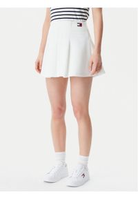 Tommy Jeans Spódnica mini Badge DW0DW20268 Écru Regular Fit. Kolor: kremowy. Materiał: syntetyk, bawełna #1