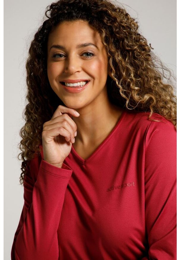 ULLA POPKEN - Damskie Bluzka narciarska funkcyjna szybkoschnąca komin długi rękaw. Typ kołnierza: komin. Kolekcja: plus size. Kolor: czerwony. Materiał: poliester, materiał, elastan. Długość rękawa: długi rękaw. Długość: długie