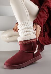 Renee - Bordowe Śniegowce o Wsuwanym Fasonie z Haftem i Futrem przy Cholewce Mevinadia. Okazja: na co dzień. Kolor: czerwony. Materiał: futro. Szerokość cholewki: normalna. Wzór: haft. Styl: casual #7