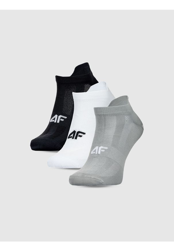 4f - 4F Skarpetki treningowe przed kostkę (3-pack) męskie - multikolor 39-42. Kolor: wielokolorowy. Materiał: materiał, elastan, włókno, syntetyk. Sport: kolarstwo, fitness