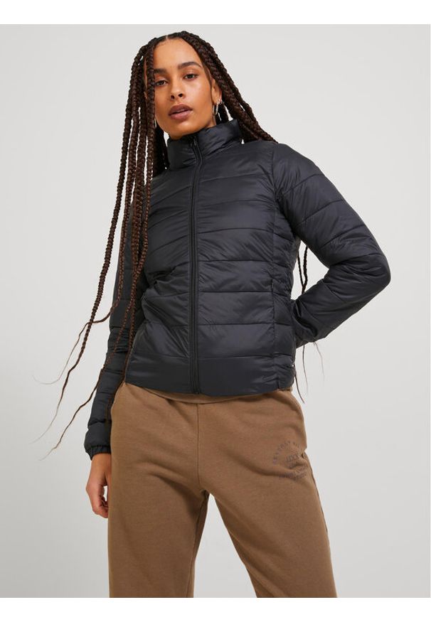 JJXX Kurtka przejściowa 12224638 Czarny Regular Fit. Kolor: czarny. Materiał: syntetyk