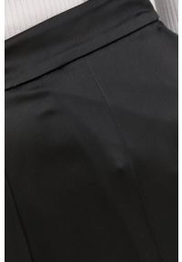 BOSS - Boss spodnie damskie kolor czarny szerokie high waist. Stan: podwyższony. Kolor: czarny. Materiał: tkanina, materiał, włókno