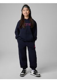 4f - 4F Spodnie dresowe joggery dziewczęce - granatowe 158/164 (12-14 lat). Okazja: na co dzień, na spacer, na uczelnię. Stan: podwyższony. Kolor: niebieski. Materiał: dresówka. Sezon: lato. Styl: casual #1