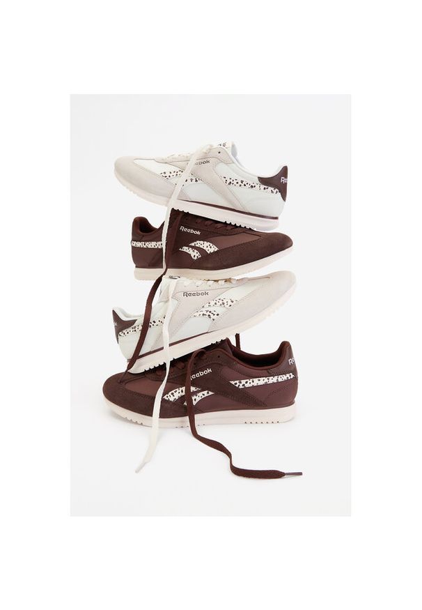 Sneakersy Reebok. Kolor: brązowy