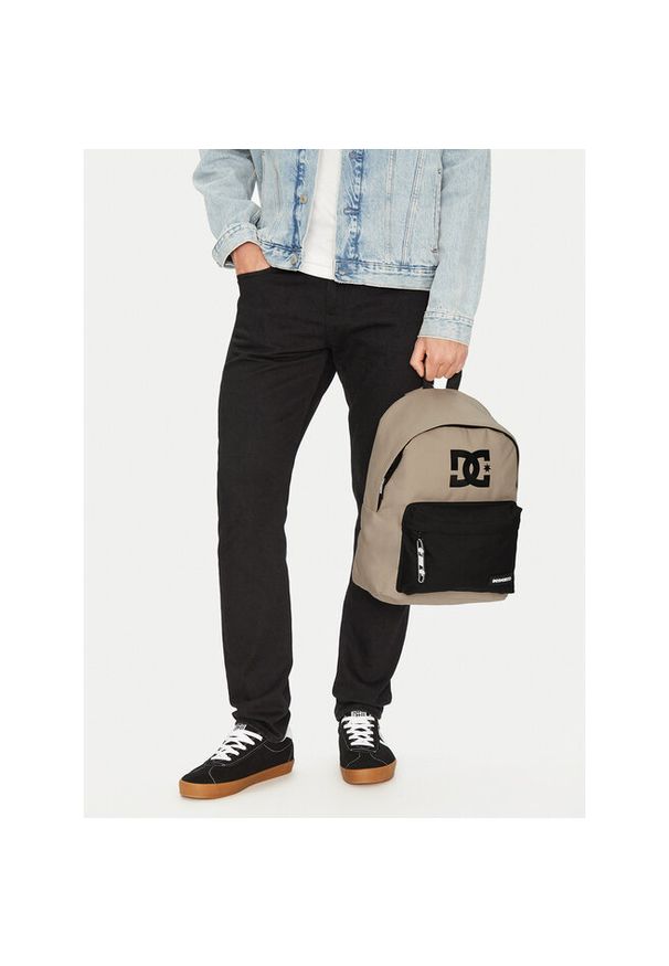 Plecak DC Shoes. Kolor: brązowy