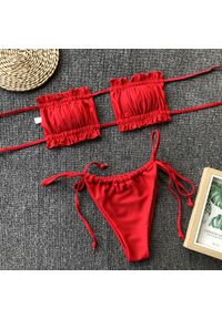 Intica - Bikini bandeau z regulowanymi ramiączkami na lato Jozien. Kolor: czerwony. Materiał: materiał