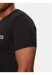 Calvin Klein Jeans T-Shirt J30J322552 Czarny Slim Fit. Kolor: czarny. Materiał: bawełna #3