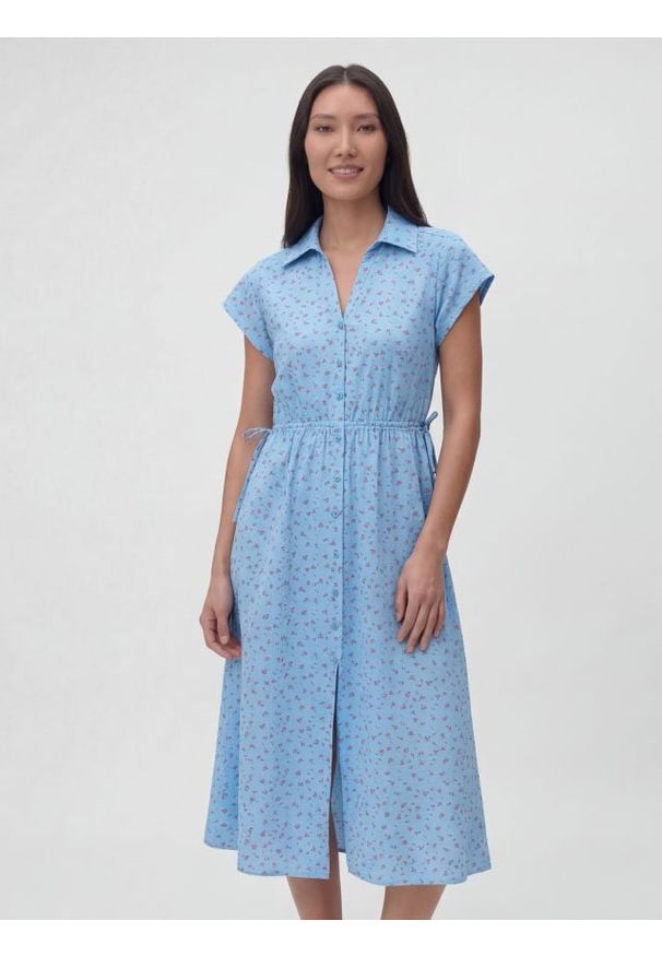 Reserved - Sukienka midi w kwiaty - niebieski. Kolor: niebieski. Materiał: bawełna. Wzór: kwiaty. Długość: midi