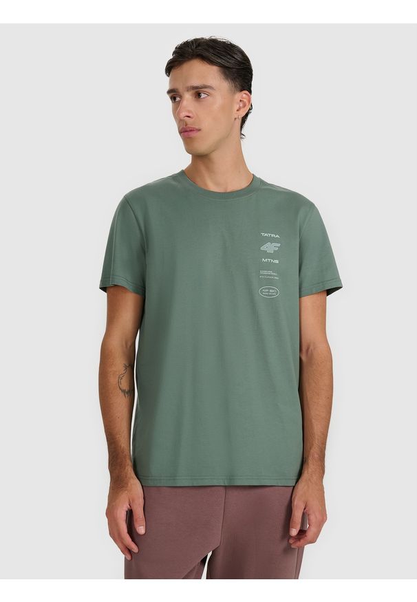 4f - 4F T-shirt regular z nadrukiem męski - zielony XXL. Okazja: na co dzień. Kolor: zielony. Materiał: bawełna. Długość: długie. Wzór: nadruk. Styl: casual