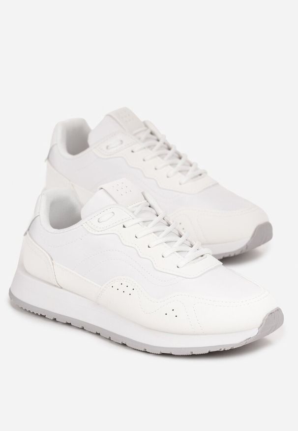 Born2be - Białe Sneakersy na Piankowej Podeszwie Dejana. Kolor: biały