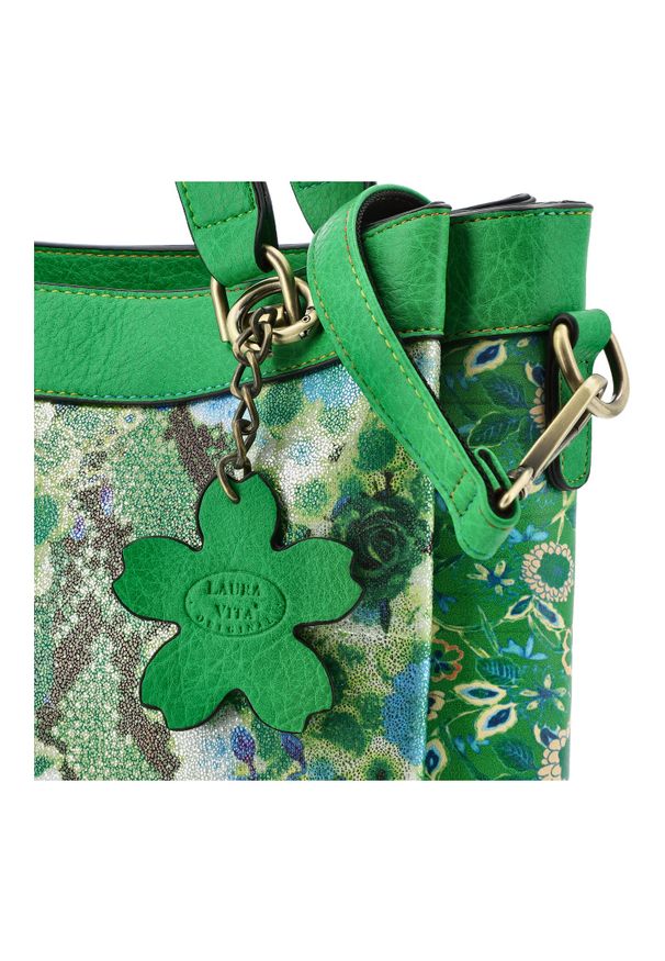 Torebka damska Laura Vita, z materiału syntetycznego z ozdobnym wzorem kwiatowym krótkie uchwyty do noszenia w dłoni regulowany pasek na ramię dekora. Kolor: zielony. Wzór: kwiaty. Styl: casual. Rodzaj torebki: na ramię