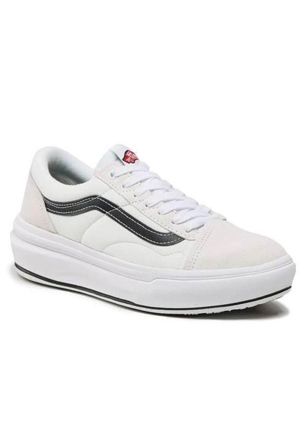Buty do chodzenia męskie Vans Old Skool Overt. Kolor: biały. Materiał: materiał, syntetyk, tkanina, skóra. Szerokość cholewki: normalna. Model: Vans Old Skool. Sport: turystyka piesza