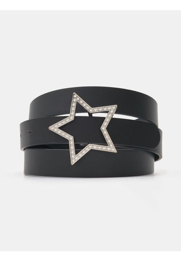 Sinsay - Czarny pasek z ozdobną klamrą w kształcie gwiazdy - czarny. Kolor: czarny