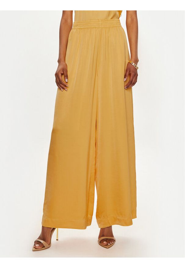 ViCOLO Spodnie palazzo TB0034 Żółty Relaxed Fit. Kolor: żółty. Materiał: wiskoza