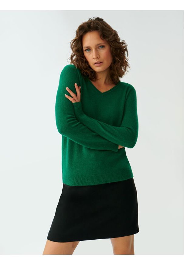 Tatuum Sweter Kaszmir T2321.096 Zielony Regular Fit. Kolor: zielony. Materiał: kaszmir