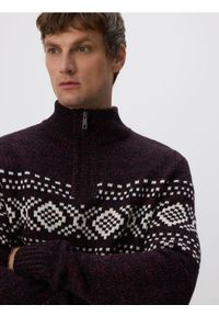 Reserved - Sweter z golfem - bordowy. Typ kołnierza: golf. Kolor: czerwony. Materiał: dzianina