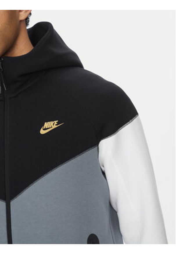 Nike Bluza FZ4709 Kolorowy Regular Fit. Materiał: syntetyk, bawełna. Wzór: kolorowy