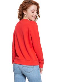 Wrangler - BLUZA WRANGLER CREW SWEAT BITTERSWEET RED W6Z1HAXBO. Styl: klasyczny #5