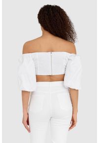 Guess - GUESS Krótka biała bluzka damska z bufiastymi rękawami, Rozmiar S. Kolor: biały. Materiał: bawełna. Długość: krótkie #3