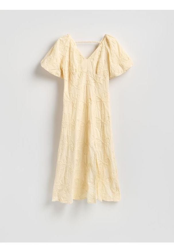 Reserved - Bawełniana sukienka z haftem - jasnożółty. Kolor: żółty. Materiał: bawełna. Wzór: haft