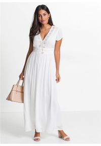 Długa sukienka letnia z koronką bonprix biel wełny. Kolor: biały. Materiał: wełna, koronka. Wzór: koronka. Sezon: lato. Długość: maxi #5