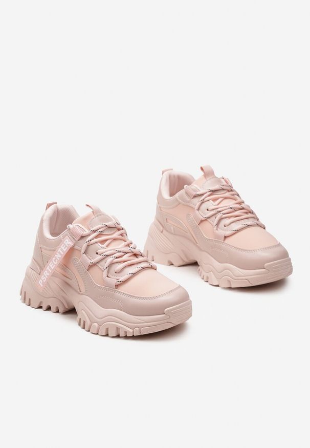 Renee - Różowe Sneakersy na Grubej Podeszwie z Taśmą przy Sznurowadłach Irisas. Okazja: na co dzień. Kolor: różowy. Materiał: dresówka