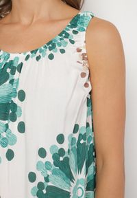Born2be - Zielona Bawełniana Sukienka Rozkloszowana w Kwiaty Annalorae. Kolor: zielony. Materiał: bawełna. Wzór: kwiaty. Sezon: lato. Styl: elegancki #3