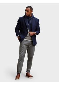 Ombre Clothing - Męska marynarka z podpinką z kapturem i wysokim kołnierzem – granatowa V3. Typ kołnierza: kaptur. Kolor: niebieski. Materiał: dzianina, poliester, materiał, syntetyk, elastan. Wzór: aplikacja, ze splotem. Styl: elegancki #5