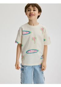 Reserved - Bawełniany t-shirt z nadrukiem - złamana biel. Materiał: bawełna. Wzór: nadruk #1