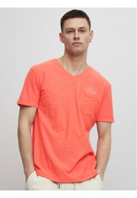 Blend T-Shirt 20715337 Czerwony Regular Fit. Kolor: czerwony. Materiał: bawełna #1