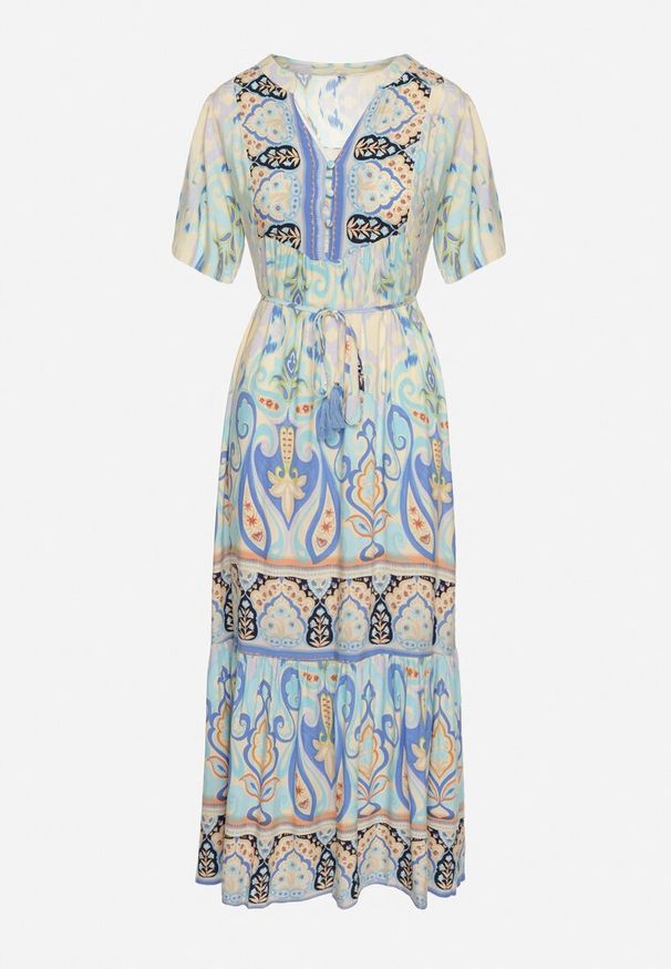 Born2be - Niebieska Wiskozowa Sukienka Boho Zapinana na Guziki z Materiałowym Paskiem w Talii Dimovana. Okazja: na co dzień. Typ kołnierza: dekolt w serek. Kolor: niebieski. Materiał: materiał, wiskoza. Długość rękawa: krótki rękaw. Wzór: aplikacja. Typ sukienki: proste. Styl: boho