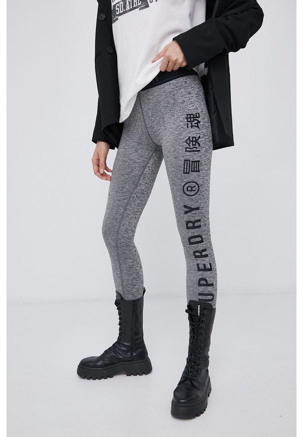 Superdry Legginsy damskie kolor szary melanżowe. Kolor: szary. Materiał: dzianina. Wzór: melanż