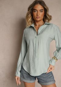Renee - Jasnozielona Koszula z Usztywnioną Linią Ramion i Wiązaniem Meroniela. Okazja: na co dzień, na spotkanie biznesowe. Kolor: zielony. Materiał: jeans. Styl: elegancki, biznesowy, casual