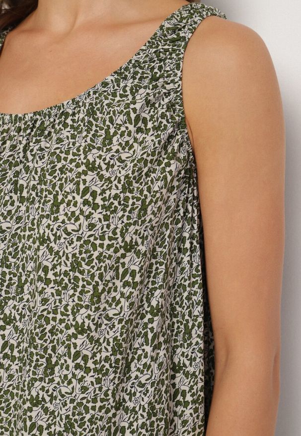 Born2be - Ciemnozielona Rozkloszowana Sukienka z Bawełny w Abstrakcyjny Wzór Annivione. Kolor: zielony. Materiał: bawełna. Długość rękawa: na ramiączkach. Styl: klasyczny, elegancki