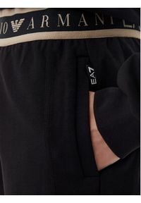 EA7 Emporio Armani Szorty sportowe 7W000280 AF12501 UC001 Czarny Regular Fit. Kolor: czarny. Materiał: syntetyk