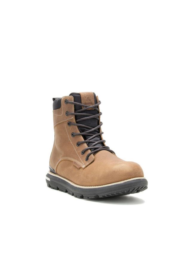 Buty zimowe Kamik Brody L. Kolor: brązowy. Materiał: skóra. Sezon: zima