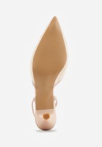Renee - Beżowe Szpilki z Paskiem w Typie Slingback z Cholewką z Siateczki i Koralikami Carilriane. Zapięcie: pasek. Kolor: beżowy. Materiał: satyna. Szerokość cholewki: normalna. Wzór: aplikacja. Obcas: na szpilce. Styl: wizytowy, glamour, elegancki #5