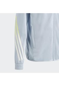 Adidas - Dres Train Icons AEROREADY 3-Stripes. Kolor: biały, żółty, niebieski, zielony, wielokolorowy. Materiał: dresówka