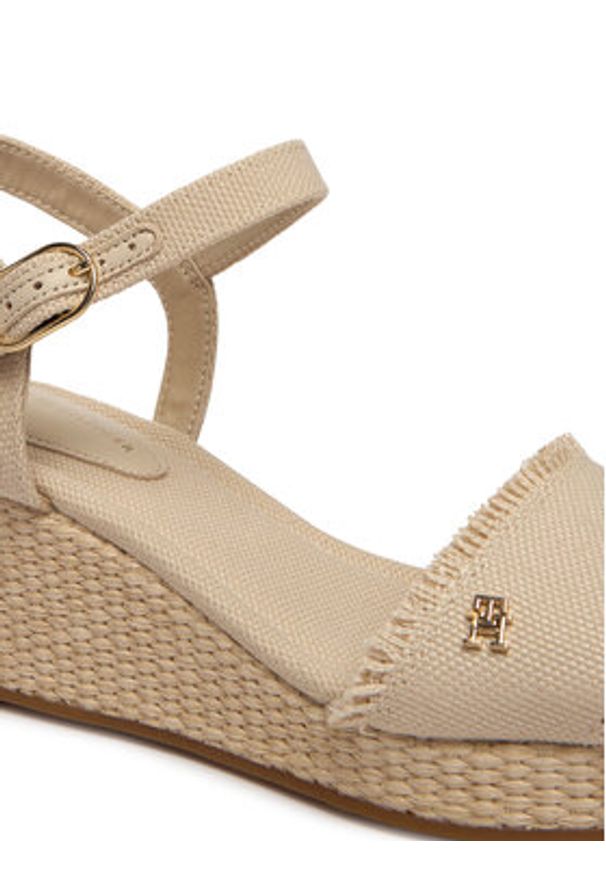 TOMMY HILFIGER - Tommy Hilfiger Sandały Mid Woven Wedge Espad Fringe FW0FW09470 Beżowy. Kolor: beżowy. Materiał: materiał