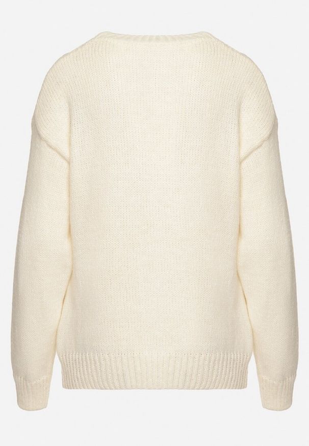 Born2be - Jasnobeżowy Sweter z Wełną Ściągaczem i Tłoczeniem Riavonnae. Okazja: na co dzień. Kolor: beżowy. Materiał: wełna. Styl: wizytowy, klasyczny, casual, elegancki